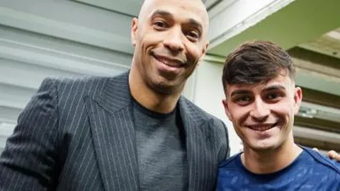 梅西、C罗、莱万、内马尔巅峰数据较量